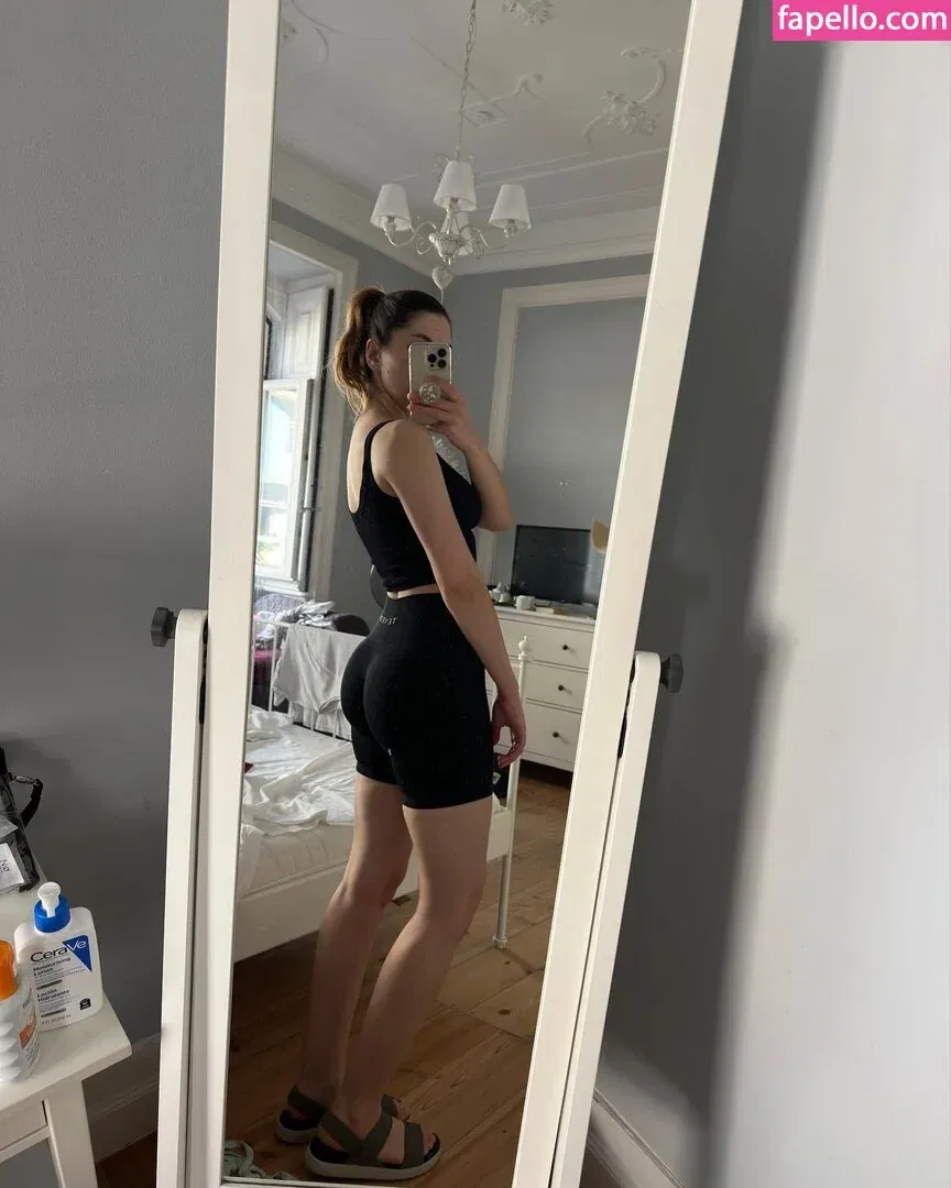 Maty Onlyfans Photo Gallery 