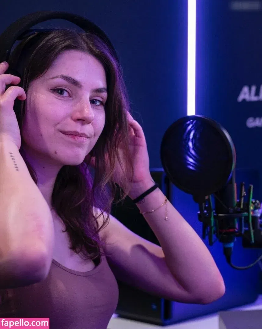 Maty Onlyfans Photo Gallery 