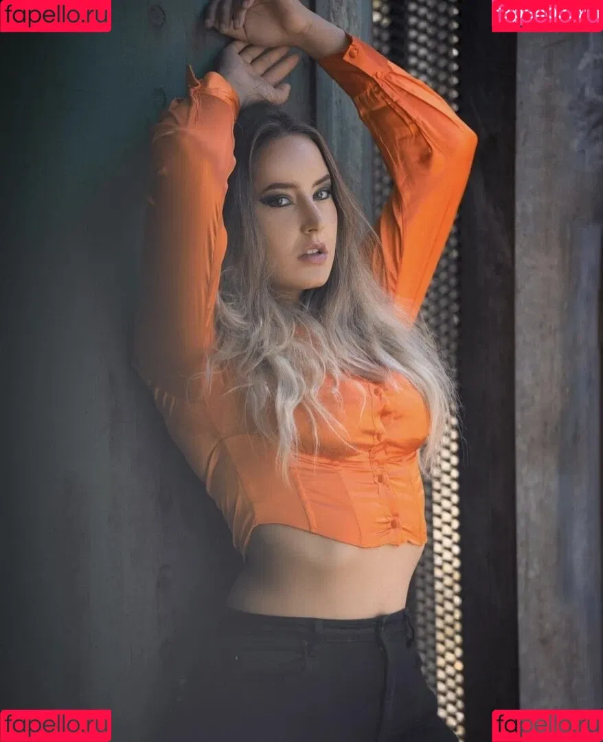 Mariella Mischke Onlyfans Photo Gallery 