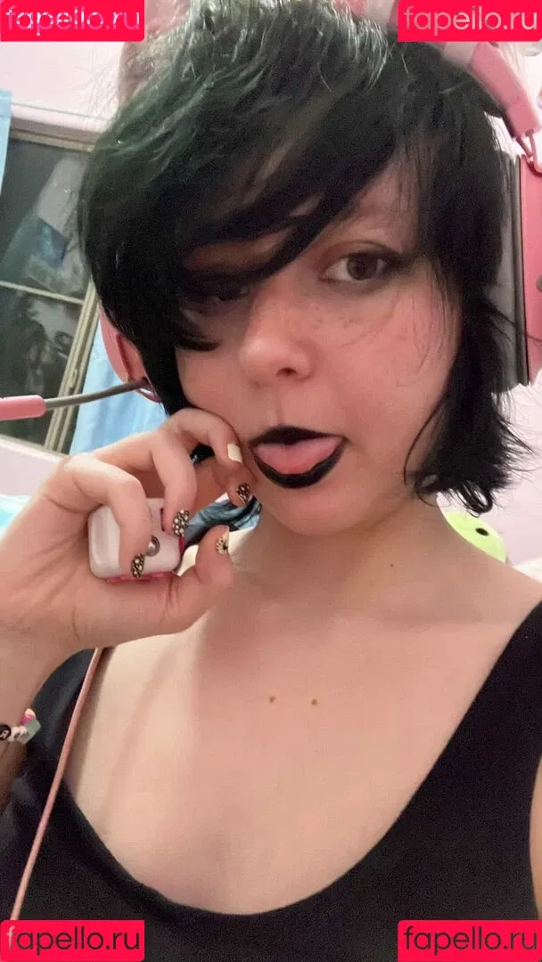 emobunny Onlyfans Photo Gallery 