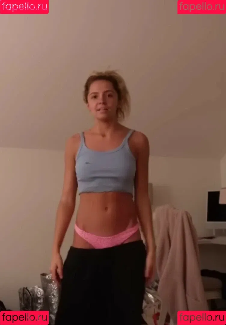 Sadie Crowell Onlyfans Photo Gallery 