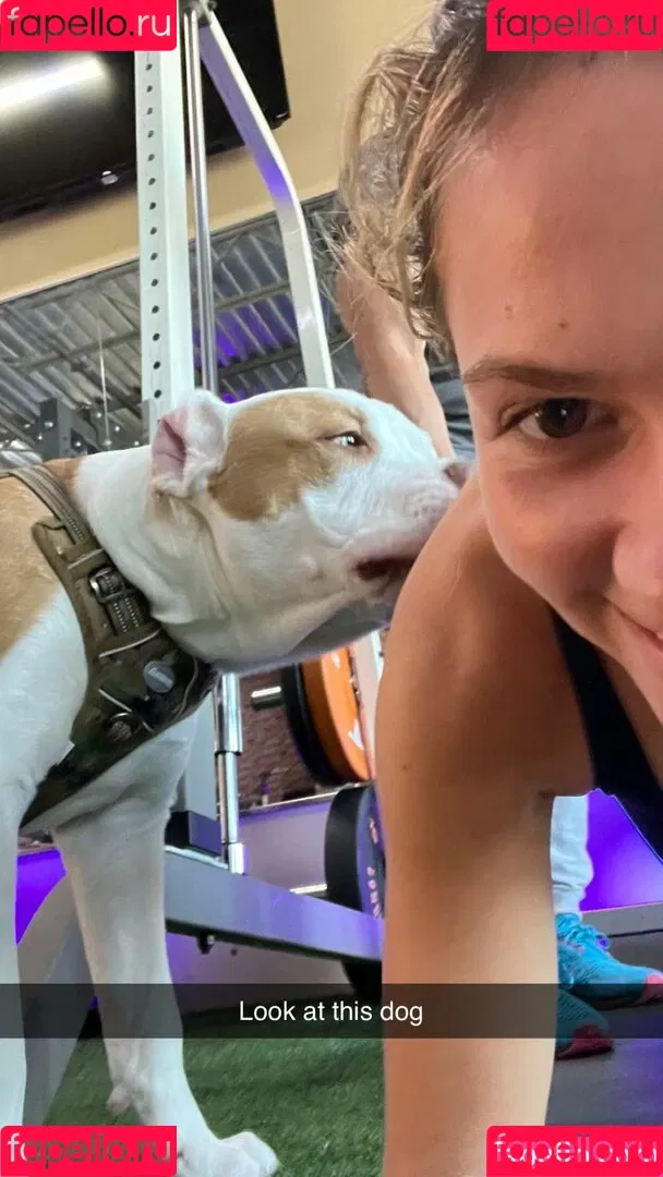 Sadie Crowell Onlyfans Photo Gallery 