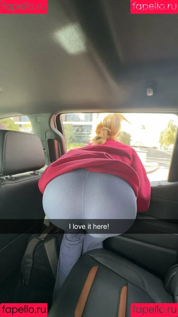 Sadie Crowell Onlyfans Photo Gallery 