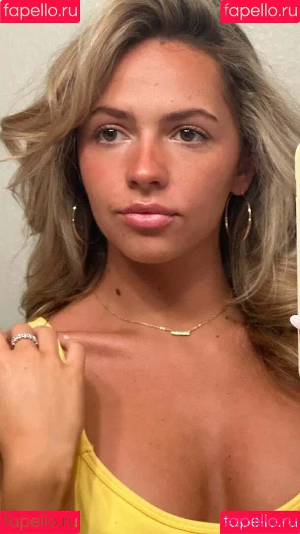 Sadie Crowell Onlyfans Photo Gallery 
