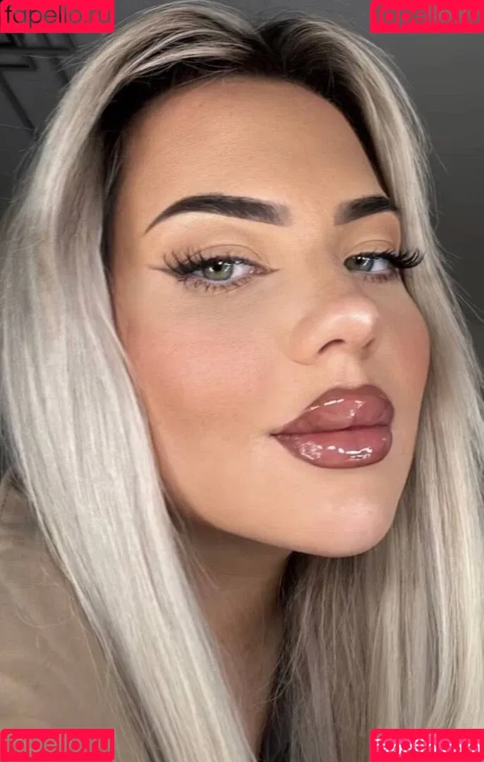 Adelina dalevska Onlyfans Photo Gallery 