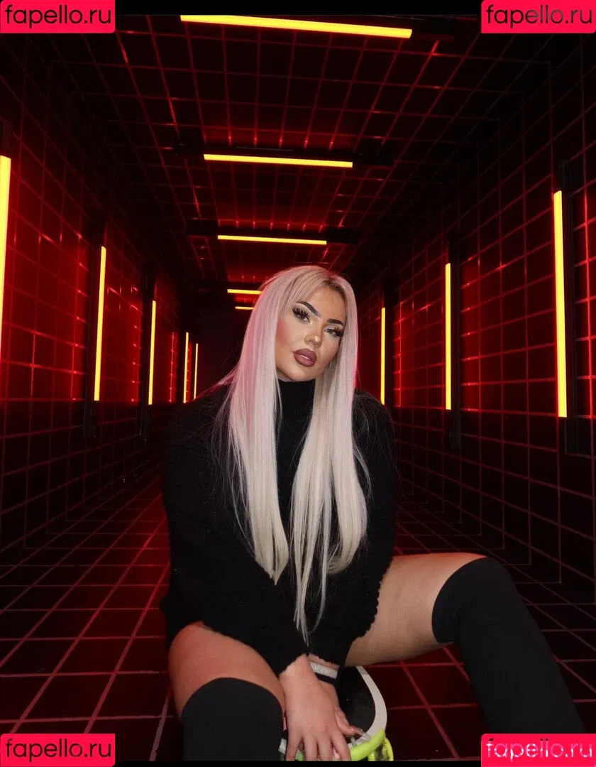 Adelina dalevska Onlyfans Photo Gallery 