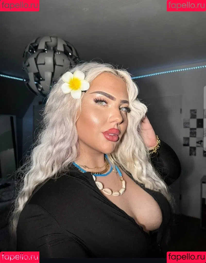 Adelina dalevska Onlyfans Photo Gallery 