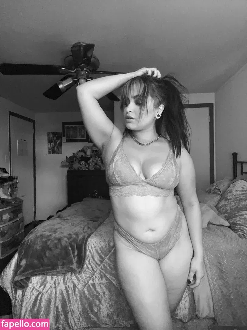 Gabby Ortiz Onlyfans Photo Gallery 