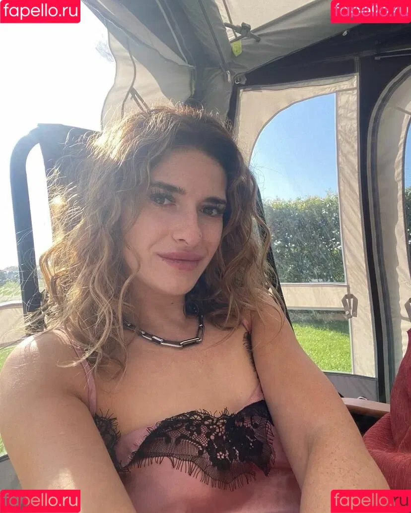 Emily Hotwife & Cuckold Onlyfans Photo Gallery 