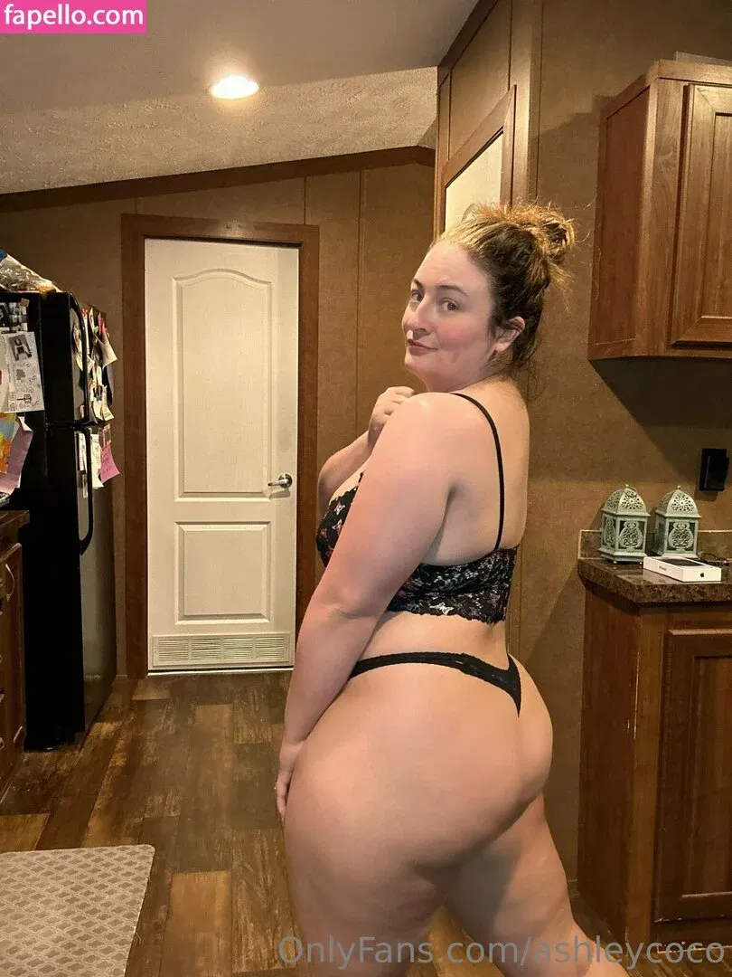 ashleycoco Onlyfans Photo Gallery 