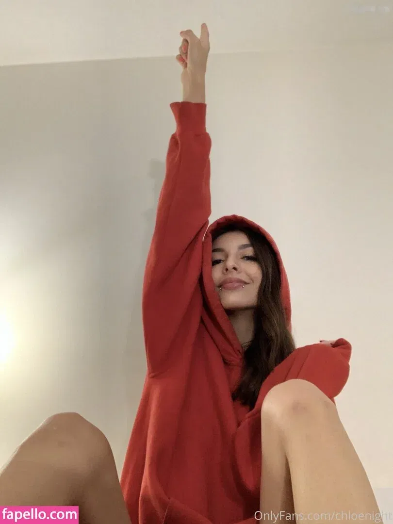 Chloe Night Onlyfans Photo Gallery 