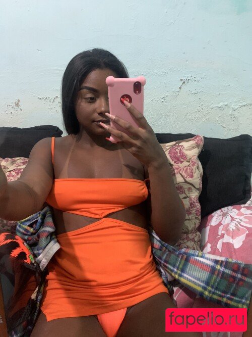 Trisalfitrj21 Nude Onlyfans Photo 8