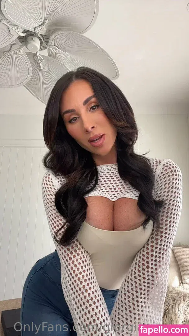 Giorgia Piscina Onlyfans Photo Gallery 