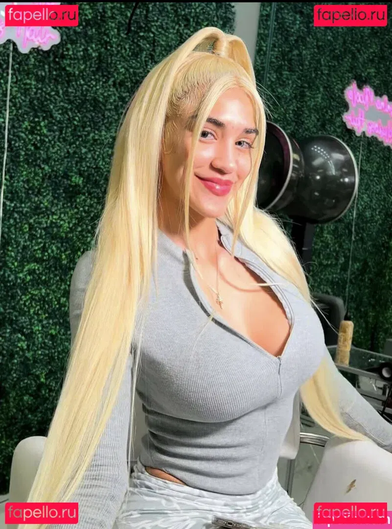 briiellas Onlyfans Photo Gallery 