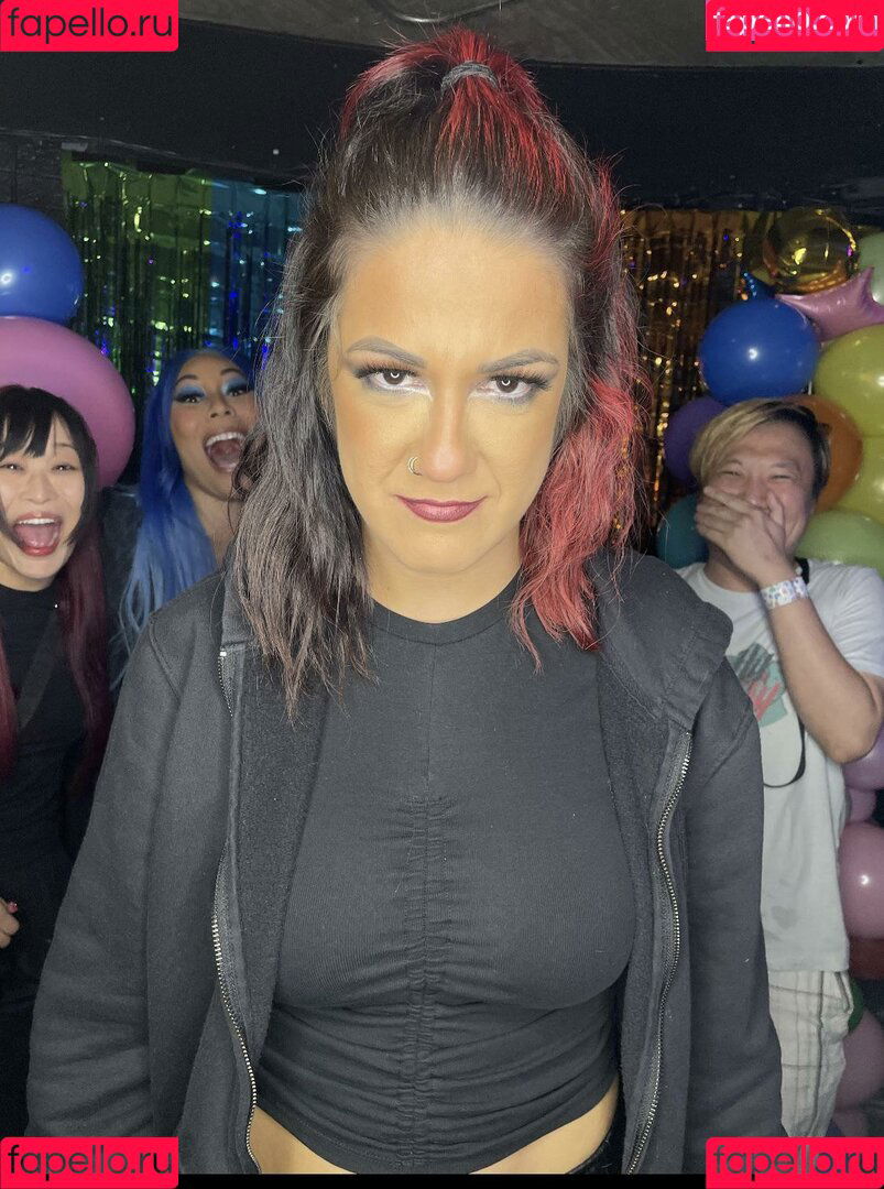 Bayley Onlyfans Photo Gallery 