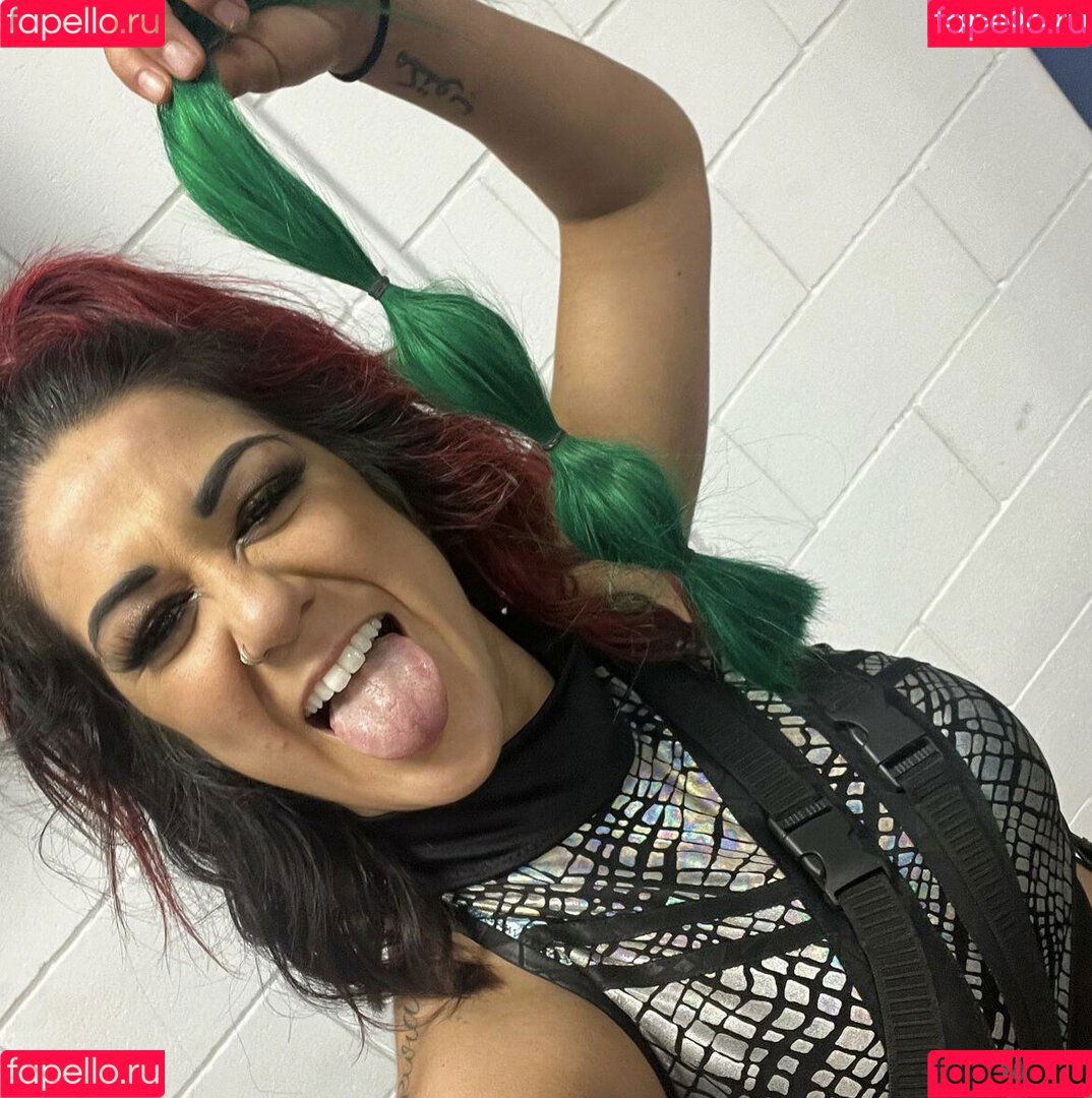 Bayley Onlyfans Photo Gallery 