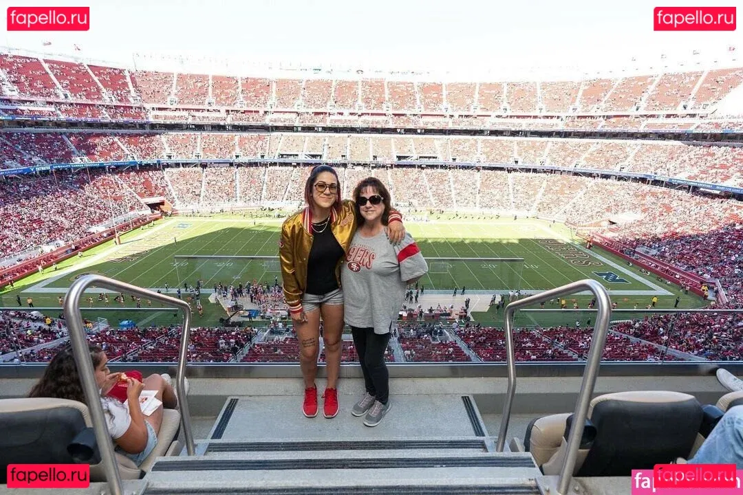 Bayley Onlyfans Photo Gallery 