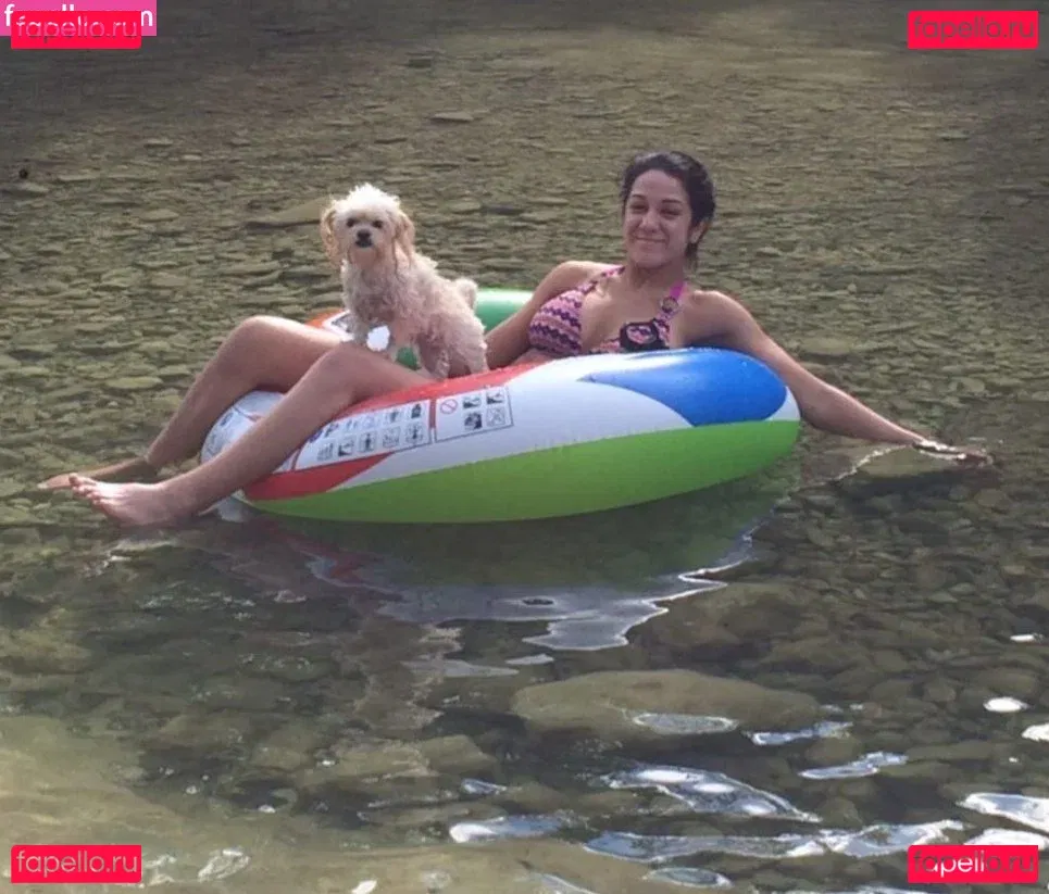 Bayley Onlyfans Photo Gallery 