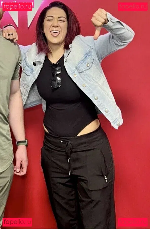 Bayley Onlyfans Photo Gallery 