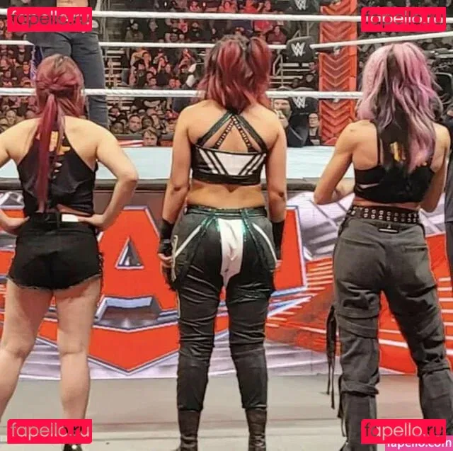 Bayley Onlyfans Photo Gallery 