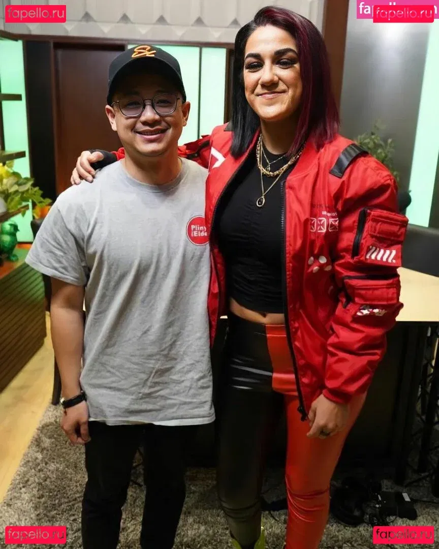 Bayley Onlyfans Photo Gallery 