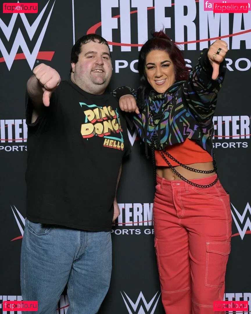 Bayley Onlyfans Photo Gallery 