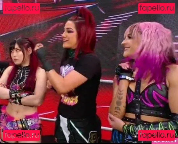 Bayley Onlyfans Photo Gallery 