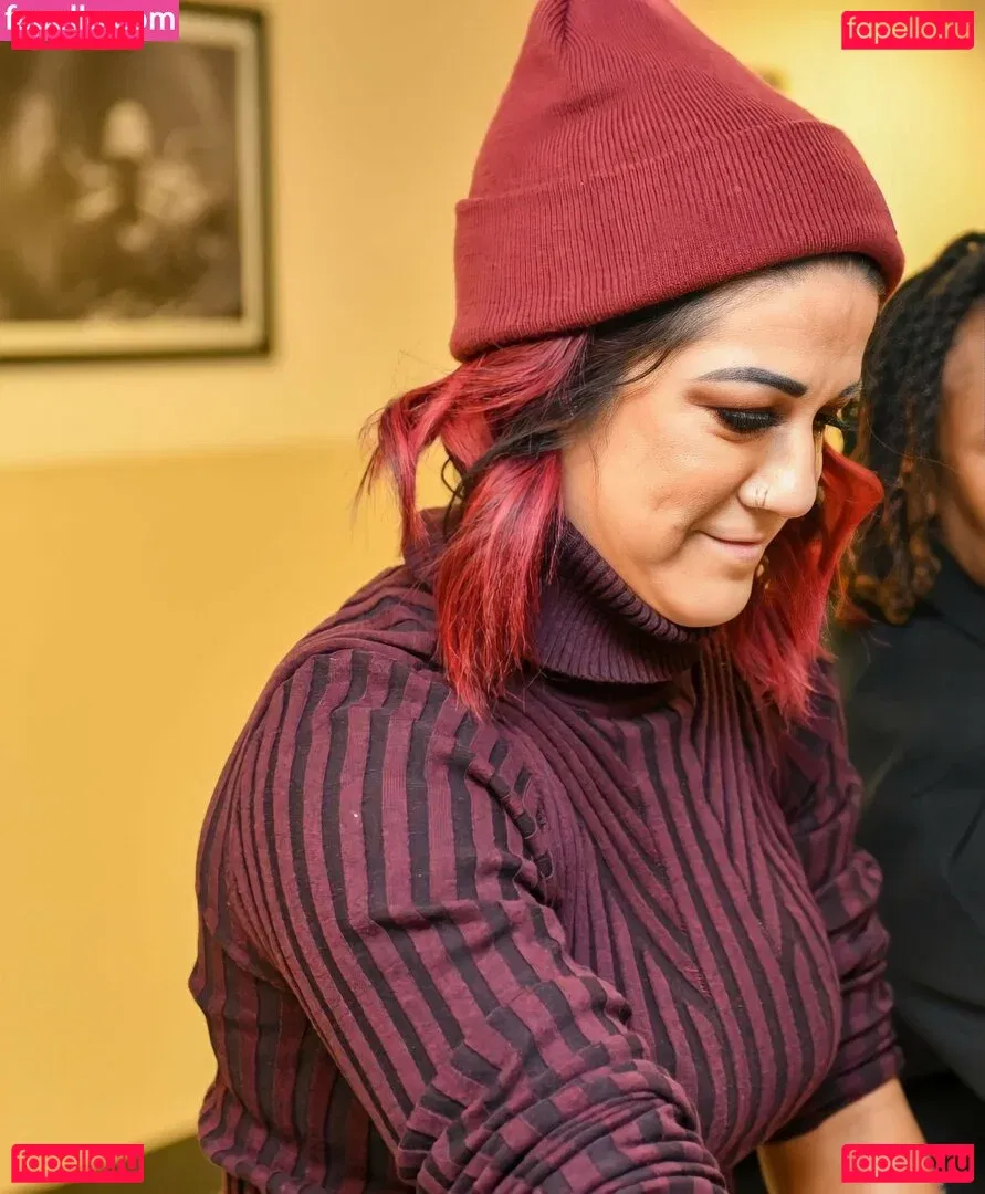 Bayley Onlyfans Photo Gallery 