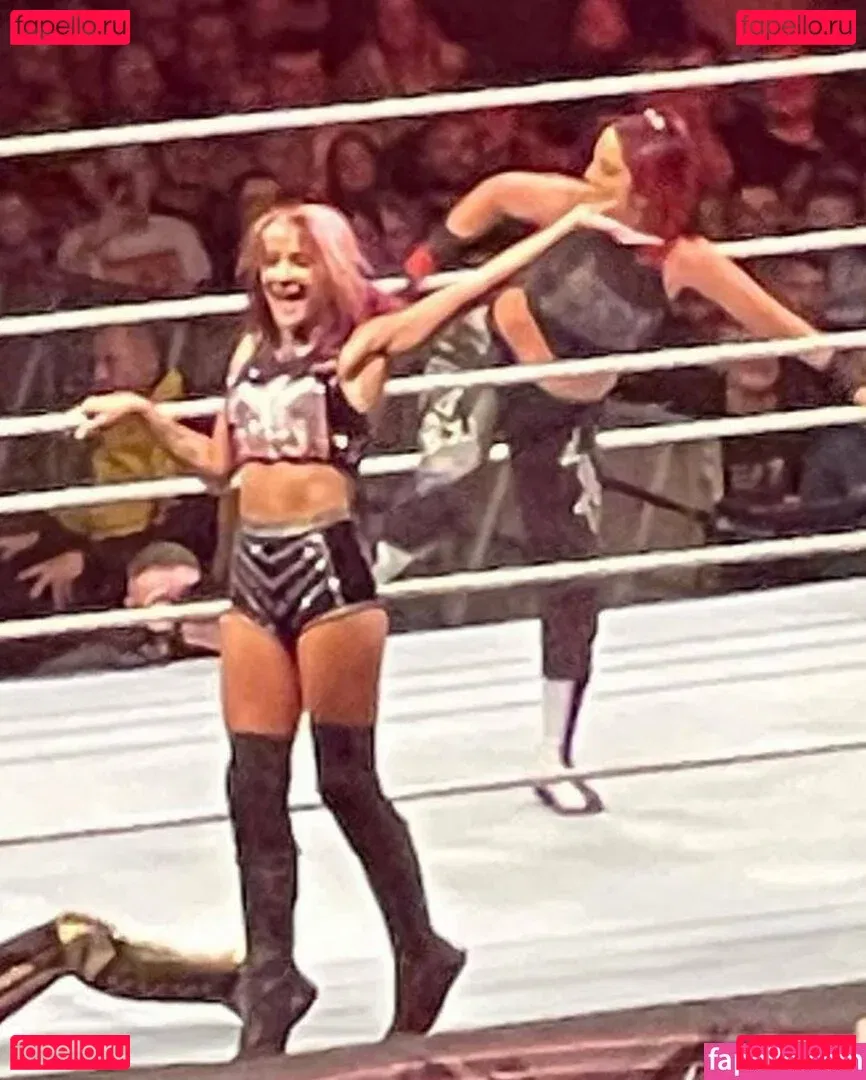 Bayley Onlyfans Photo Gallery 