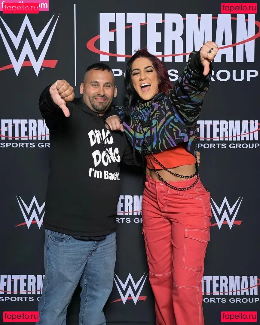 Bayley Onlyfans Photo Gallery 