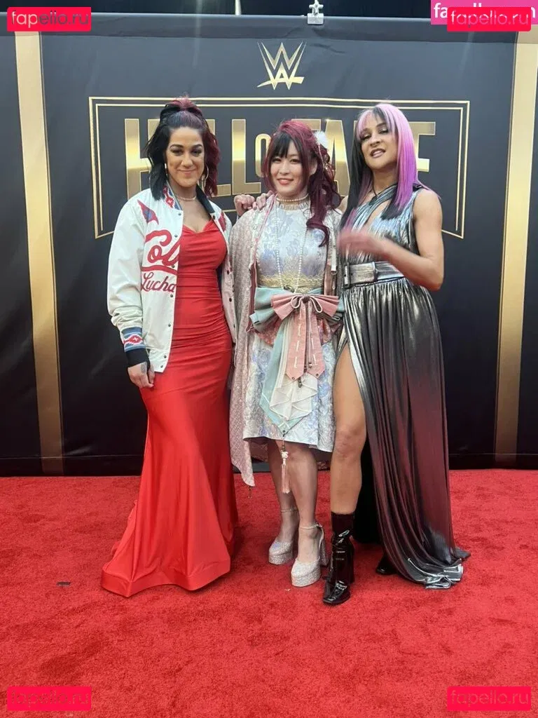 Bayley Onlyfans Photo Gallery 