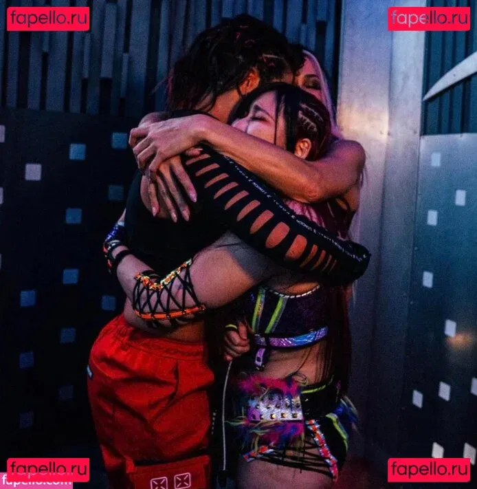 Bayley Onlyfans Photo Gallery 