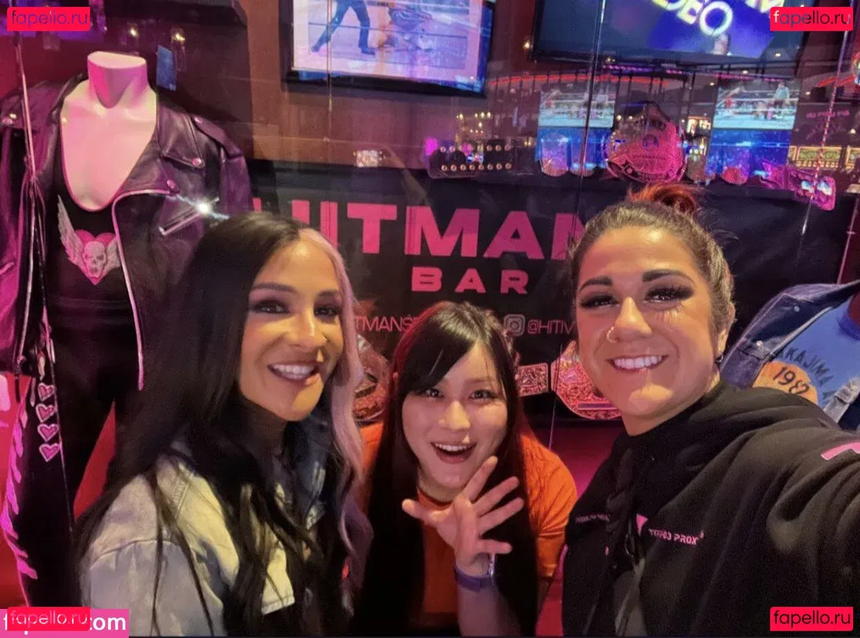 Bayley Onlyfans Photo Gallery 