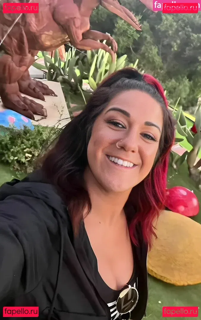Bayley Onlyfans Photo Gallery 