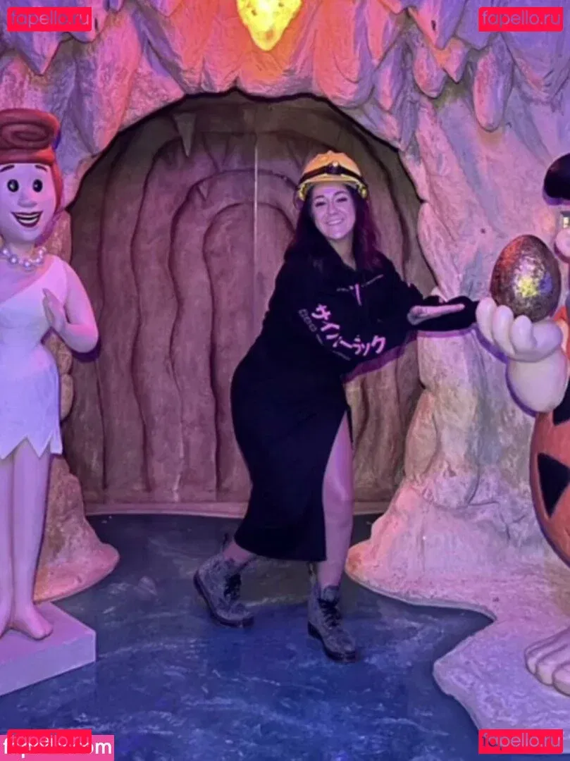 Bayley Onlyfans Photo Gallery 