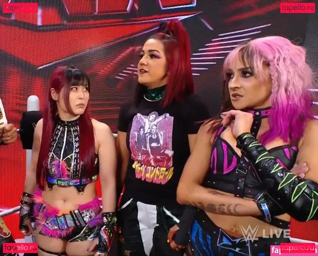 Bayley Onlyfans Photo Gallery 