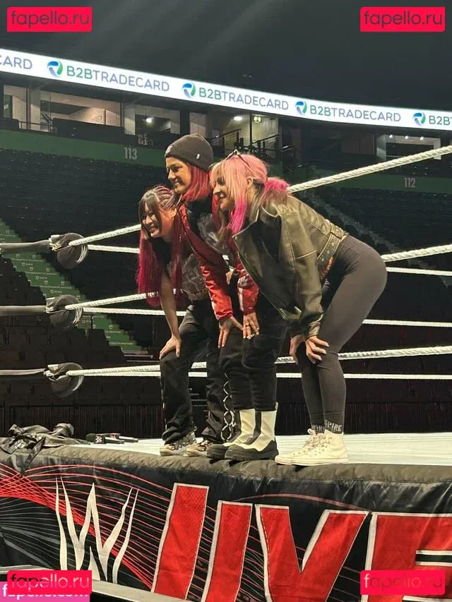 Bayley Onlyfans Photo Gallery 