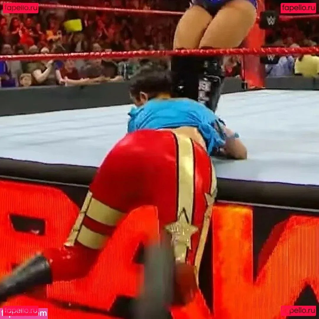 Bayley Onlyfans Photo Gallery 