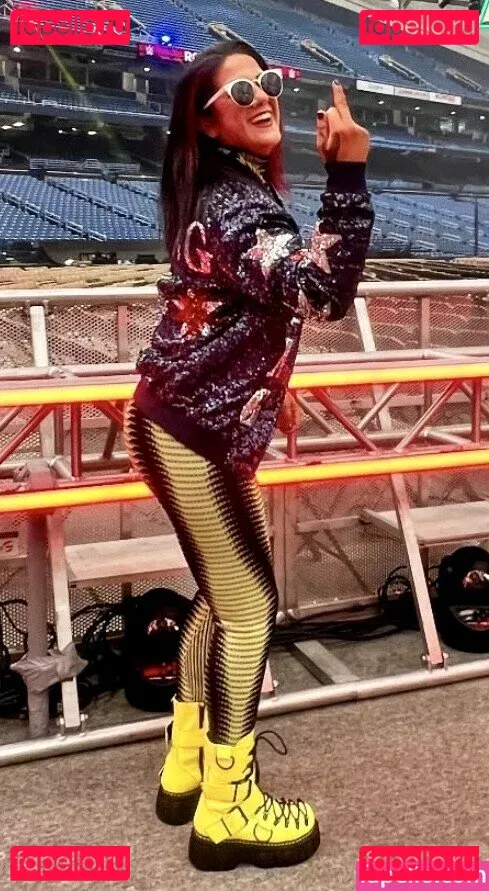 Bayley Onlyfans Photo Gallery 