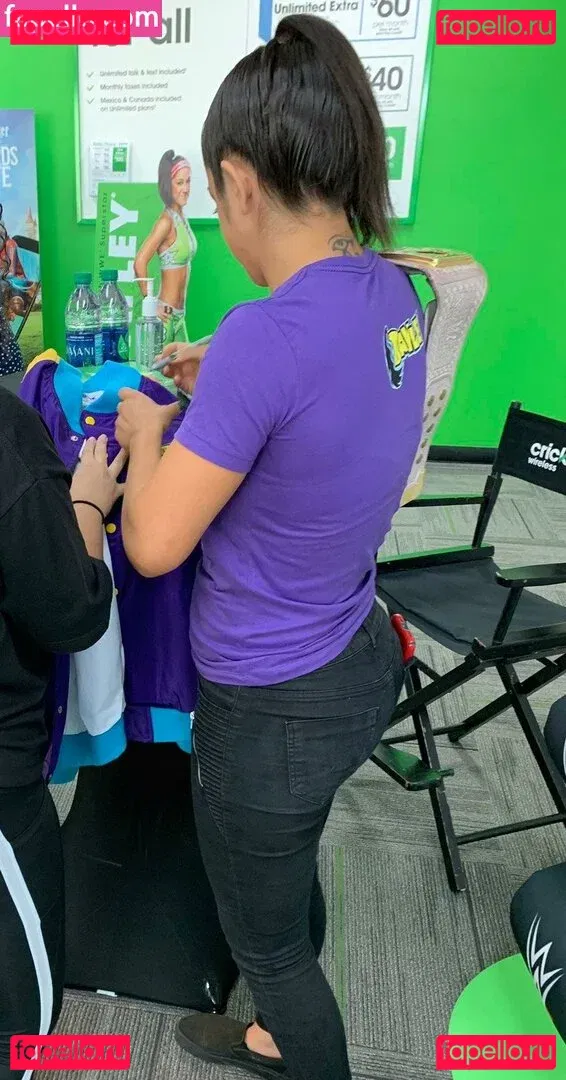 Bayley Onlyfans Photo Gallery 