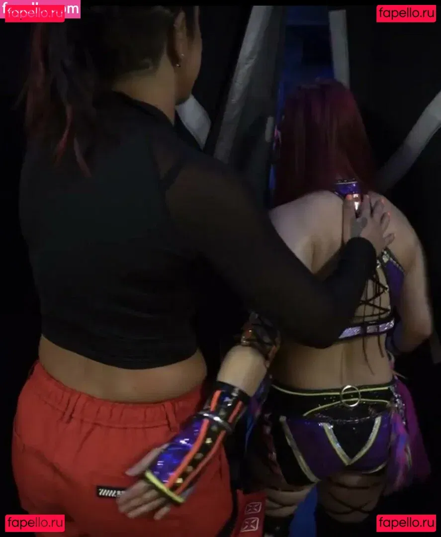 Bayley Onlyfans Photo Gallery 