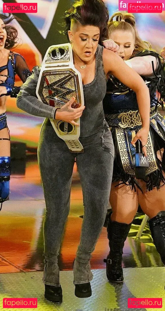 Bayley Onlyfans Photo Gallery 