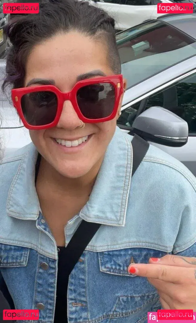 Bayley Onlyfans Photo Gallery 