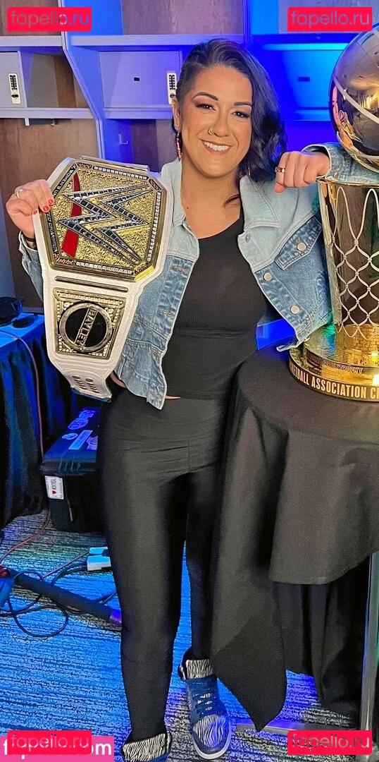 Bayley Onlyfans Photo Gallery 