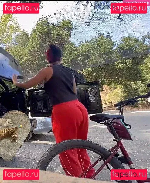 Bayley Onlyfans Photo Gallery 