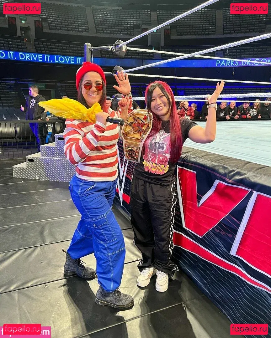 Bayley Onlyfans Photo Gallery 