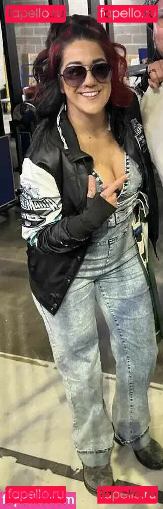 Bayley Onlyfans Photo Gallery 