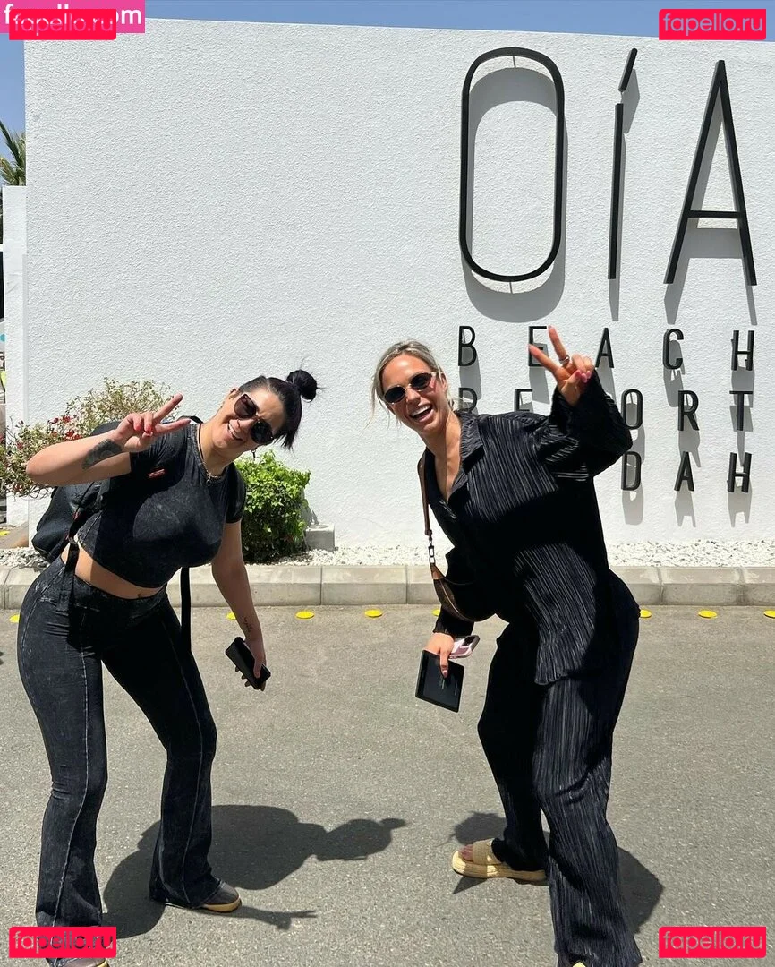 Bayley Onlyfans Photo Gallery 