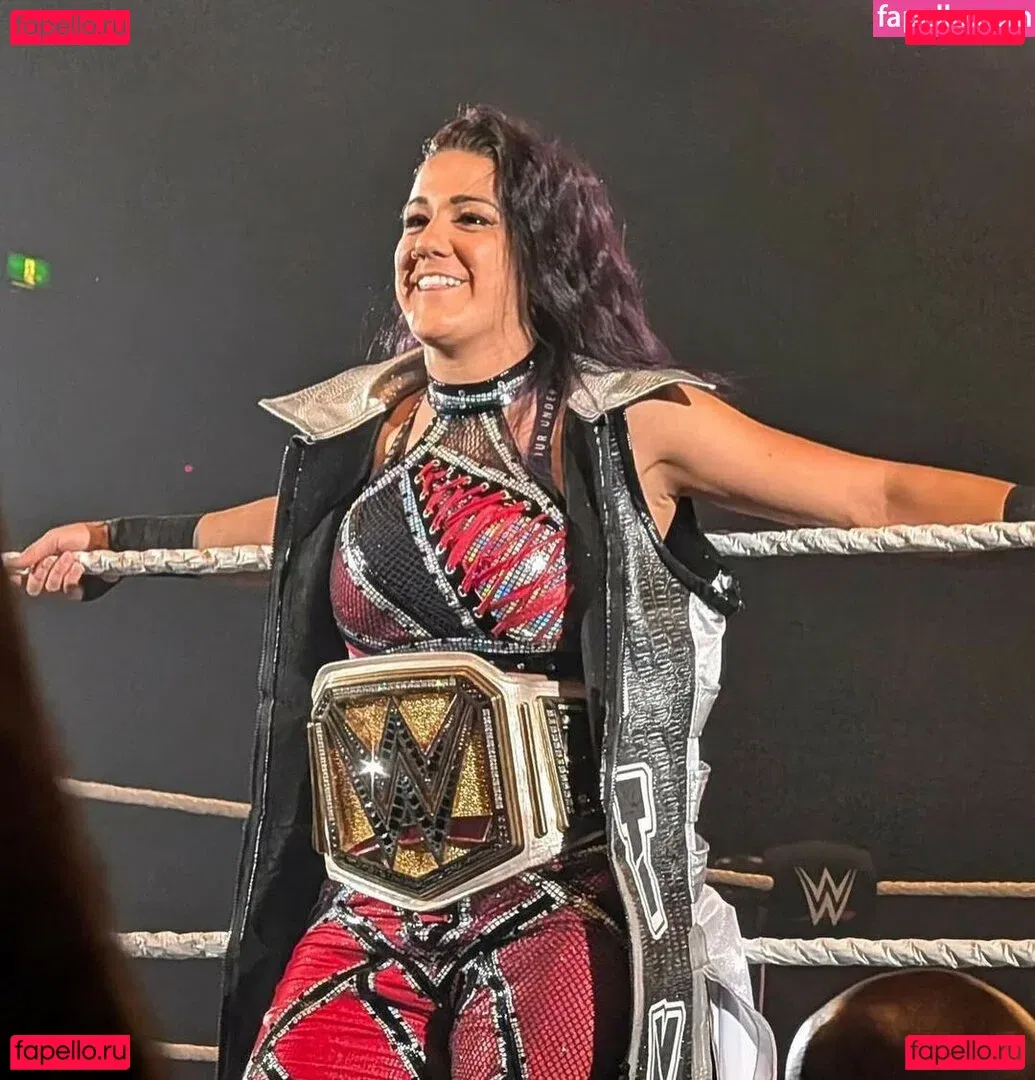 Bayley Onlyfans Photo Gallery 