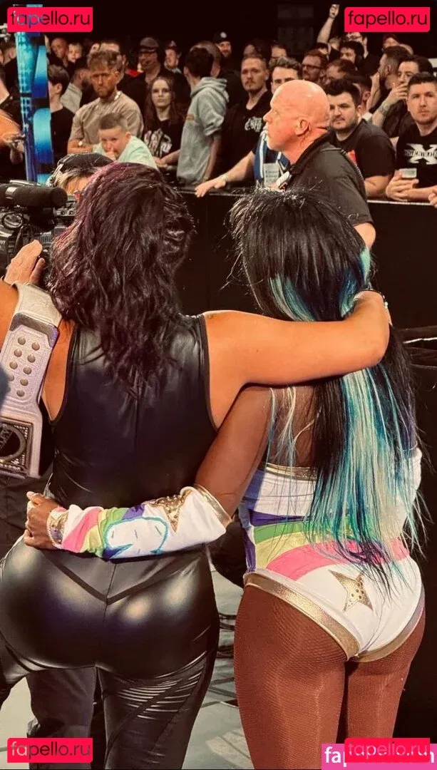 Bayley Onlyfans Photo Gallery 